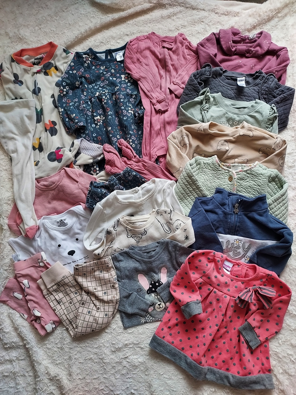 BUNDLE (18 pcs) Baby Girl 18mo Mixed Cool Weather Clothes Play Casual Grandmas